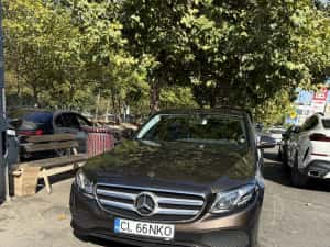 Vand Mercedes E 220. — miniatura 8