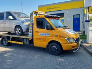 Tractari auto/Transport Auto/Trailer/Camion cu macara /Utilaje — miniatura 4