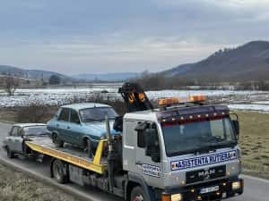 Tractari auto/Transport Auto/Trailer/Camion cu macara /Utilaje — miniatura 8