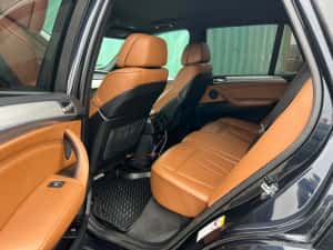 Bmw x5 e70xd 286 cai masina impecabilă — miniatura 7