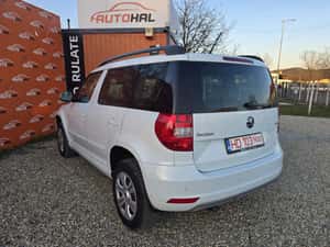 SKODA YETI SUV AN 2016 ALB — miniatura 4