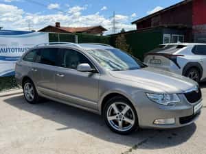 Skoda Superb 2012 Diesel Manuală 140 CP — miniatura 3