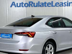 Skoda Octavia 1.5 TSI 150 CP, Berlină, 2022 — miniatura 3