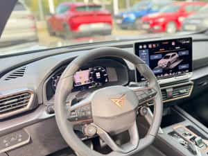 CUPRA Formentor 2.0 TSI 4DRIVE 204CP SUV-coupe de primă clasă — miniatura 5