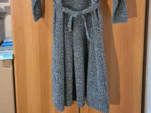 Rochie tricotată cu croială evazată și guler înalt, marimea XXL — miniatura 1