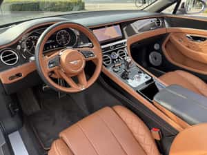 Bentley Continental GTC - Second hand, 47.330 km, 2023 — miniatura 7