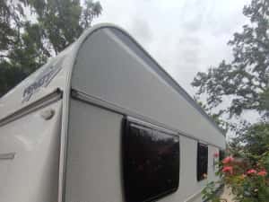 Rulota Fendt Deluxe pregatita off Camping — miniatura 10
