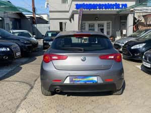Alfa Romeo Giulietta 2016, 180.000 km, Diesel — miniatura 6