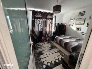 Apartament 2 camere, Cetate, zona piata, et.3, renovat — miniatura 6