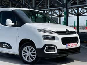 Citroën Berlingo Manuală 130 HP Diesel