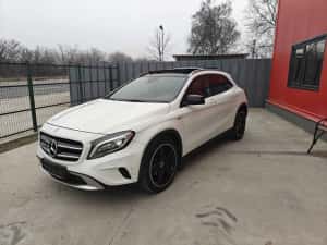 Mercedes Gla 220 4Matic Automat Edition1 Panoramic — miniatura 1