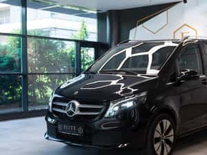 Mercedes-Benz V 300d 4Matic Long *7Locuri *Park *Assist *Cam *LED *Tempomat *MBUX *Navi