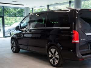 Mercedes-Benz V 300d 4Matic Long *7Locuri *Park *Assist *Cam *LED *Tempomat *MBUX *Navi — miniatura 6