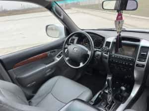 Toyota Land Cruiser/7 locuri /Cauciucuri noi vara /iarna — miniatura 6