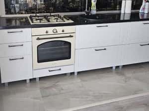 Ap 2 camere, et 5, complex Real Resort, bloc nou cu CT si AC — miniatura 4