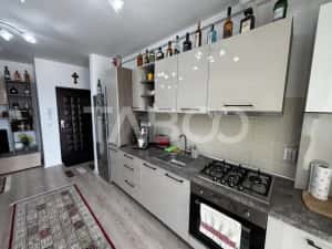 Apartament de vanzare 38mpu 2 camere+ boxa zona Turnisor