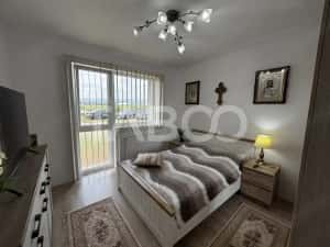 Apartament de vanzare 38mpu 2 camere+ boxa zona Turnisor — miniatura 6