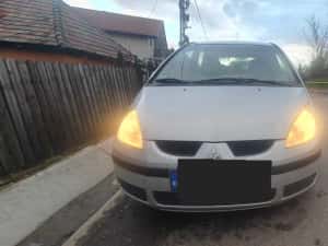Mitsubishi colt 2004 — miniatura 6