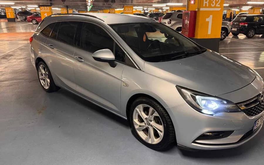 Opel Astra K Sports Tourer Innovation B (Wagon), 1.6 BiTurbo Diesel (160 CP) TVA deductibil — fotografie 1 din 10