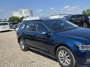 Volkswagen Passat Manuală 150 HP Diesel — miniatura 2