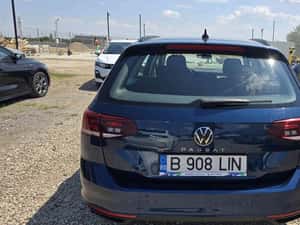 Volkswagen Passat Manuală 150 HP Diesel — miniatura 4