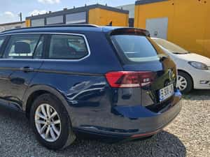 Volkswagen Passat Manuală 150 HP Diesel — miniatura 5