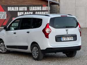 Dacia Lodgy 1.5 Blue dCi Laureate 2022 — miniatura 4
