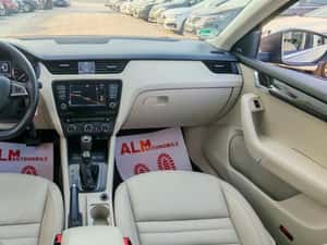 Skoda Octavia Break 2017, 212.000 km, Diesel, Automată — miniatura 2