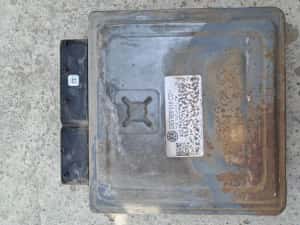 Calculator volkswagen passat cod piesa 03g906018cdcd