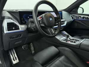 BMW XM SUV 2023 - Hibrid Plug-In, 653 CP — miniatura 6