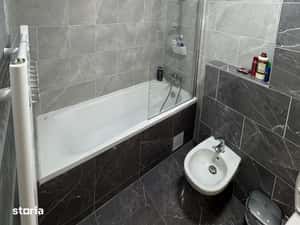 Apartament 2 camere , 65mp , parcare subterana , Tractorul, Coresi. — miniatura 6