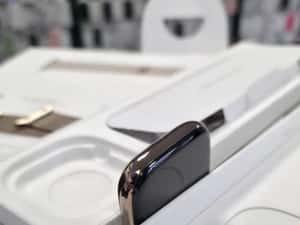 Apple Watch 10 / Cellular / Gold Titanium / 46mm / Gold Milanese/Delux — miniatura 5