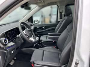 Mercedes-Benz V 300 Van / Minibus 2025 — miniatura 6