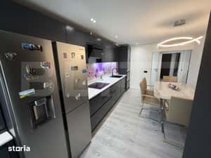Apartament 4 camere, 83 mp, decomandat, zona ultracentrala — miniatura 5
