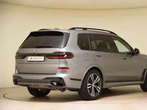 BMW X7 2024, 31.500 km, 352 cp, Diesel, Automată — miniatura 3