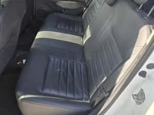 Dacia Logan MCV 0.9 tce full interior piele pilot Ac usor avariat — miniatura 4