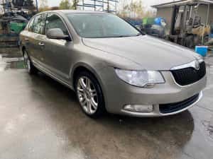 dezmembrez Skoda Superb 2 cod motor CBBB 140 cai/bara fata superb 2 — miniatura 2