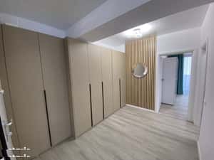 Apartament 2 camere cu 2 balcoane loc de parcare — miniatura 3