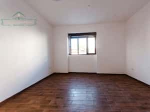 Apartament cu 3 camere ,zona Boul Roșu,Arad — miniatura 2