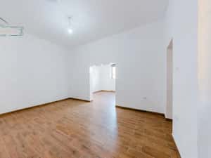 Apartament cu 3 camere ,zona Boul Roșu,Arad — miniatura 4