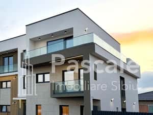 Apartament de lux cu terasă și curte privată – Edifiq 6, Sibiu — miniatura 4