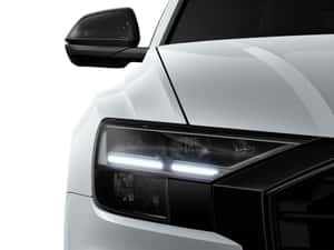 Audi Q8 2967 cm3 286 cp 40.930 km 74.313 EUR — miniatura 3
