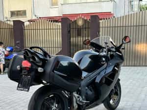Triumph Sprint st / gt 1050 ABS recent adus in tara / stare originala — miniatura 3