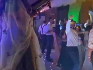 Cabina foto+fum greu+baloane cu fum+tort de shoturi+pistoale co2 — miniatura 5