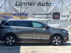Peugeot 3008 Automată 130 HP Benzină — miniatura 3