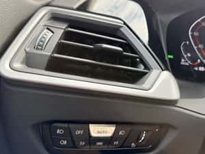 BMW 318 Hybrid Automată 149 HP Diesel — miniatura 5