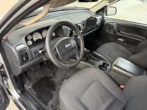 Jeep Grand Cherokee 2.7crd Laredo — miniatura 5