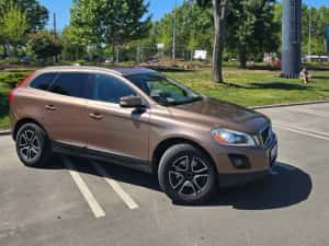 Volvo XC 60 2010 AWD — miniatura 10