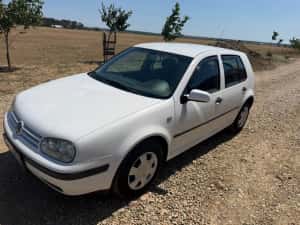 VW Golf 4 1.6 benzina 2002 — miniatura 3