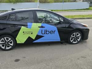 Toyota Prius Hybrid, GPL — miniatura 4